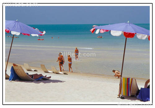 The Fair House Beach Resort 2